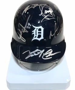 Sports-Autographs Detroit Tigers 2016 Team Signed Autographed Mini Batting Helmet Authenticated Ink COA Cabrera Castellanos Kinsler