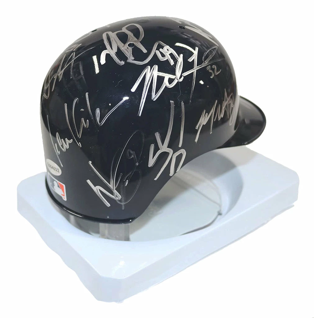 Sports-Autographs Detroit Tigers 2016 Team Signed Autographed Mini Batting Helmet Authenticated Ink COA Cabrera Castellanos Kinsler 7 Sports-Autographs Detroit Tigers 2016 Team Signed Autographed Mini Batting Helmet Authenticated Ink COA Cabrera Castellanos Kinsler - Image 5