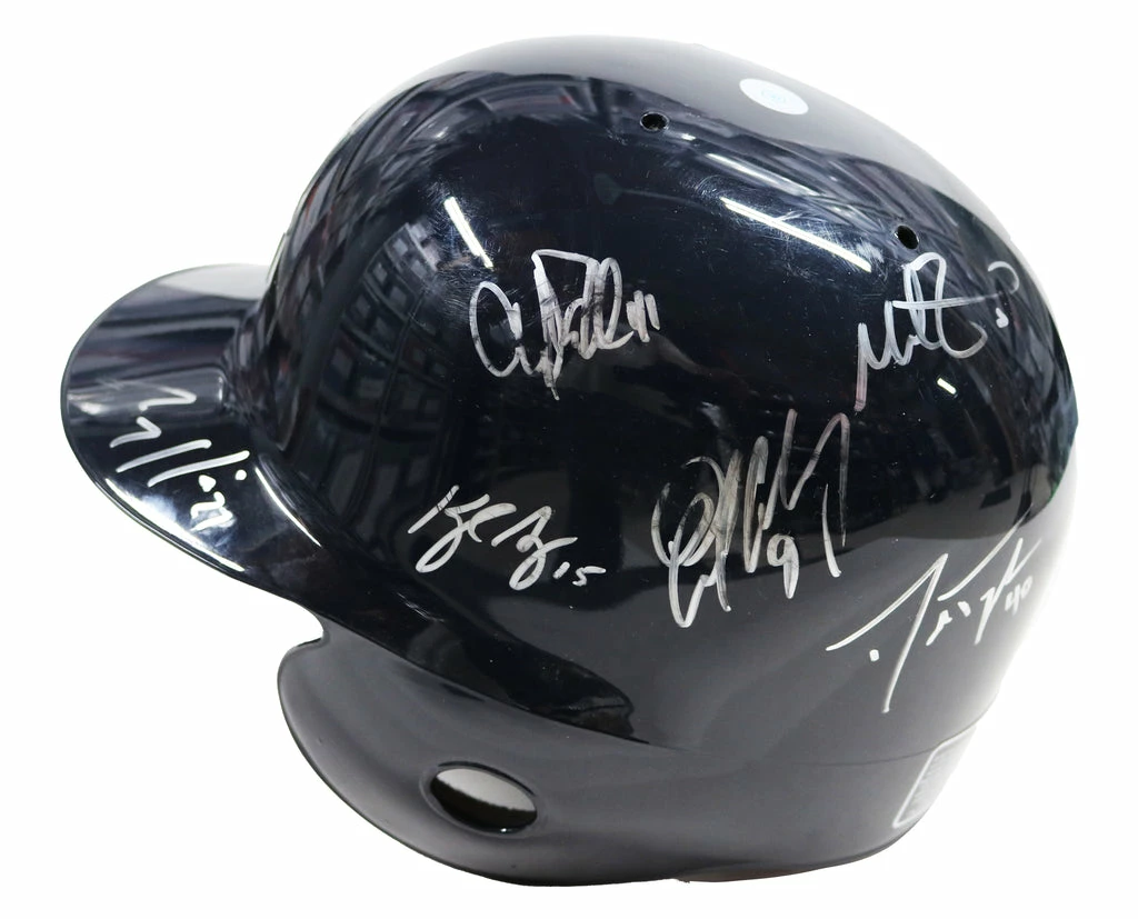 Sports-Autographs Seattle Mariners 2014 Signed Autographed MLB Replica Batting Helmet - Kyle Seager 4 Sports-Autographs Seattle Mariners 2014 Signed Autographed MLB Replica Batting Helmet - Kyle Seager - Image 2
