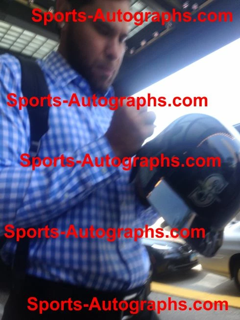 Sports-Autographs Seattle Mariners 2014 Signed Autographed MLB Replica Batting Helmet - Kyle Seager 11 Sports-Autographs Seattle Mariners 2014 Signed Autographed MLB Replica Batting Helmet - Kyle Seager - Image 9