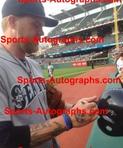 Sports-Autographs Seattle Mariners 2014 Signed Autographed MLB Replica Batting Helmet - Kyle Seager 19 Sports-Autographs Seattle Mariners 2014 Signed Autographed MLB Replica Batting Helmet - Kyle Seager -Baseball Helmets and Caps Shop marinershelmetproof2 1024x1024